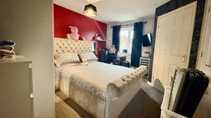 Photo 9- click for photo gallery